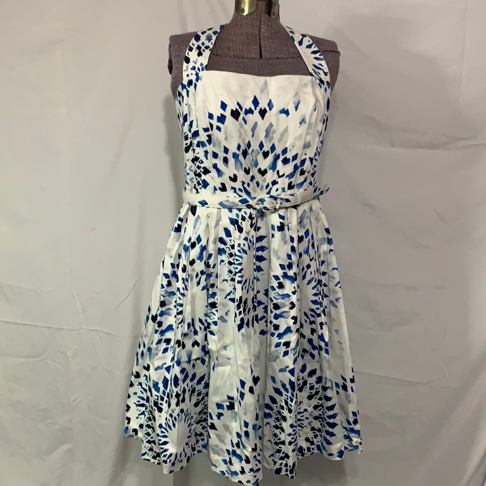 White House Black Market blue and white dress